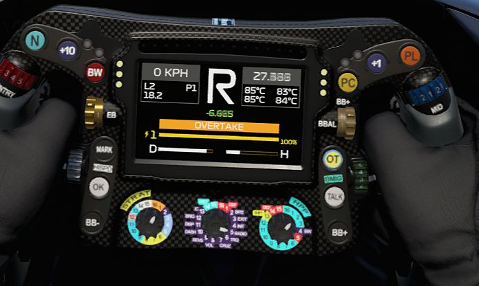 F12020steeringwheel.jpg