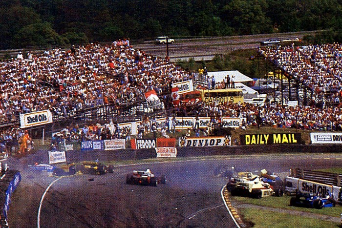 Laffite-1986-crash-British-GP.jpg